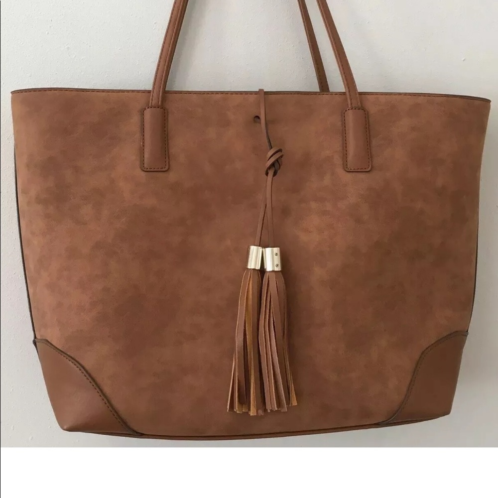Faux leather with tassel tote